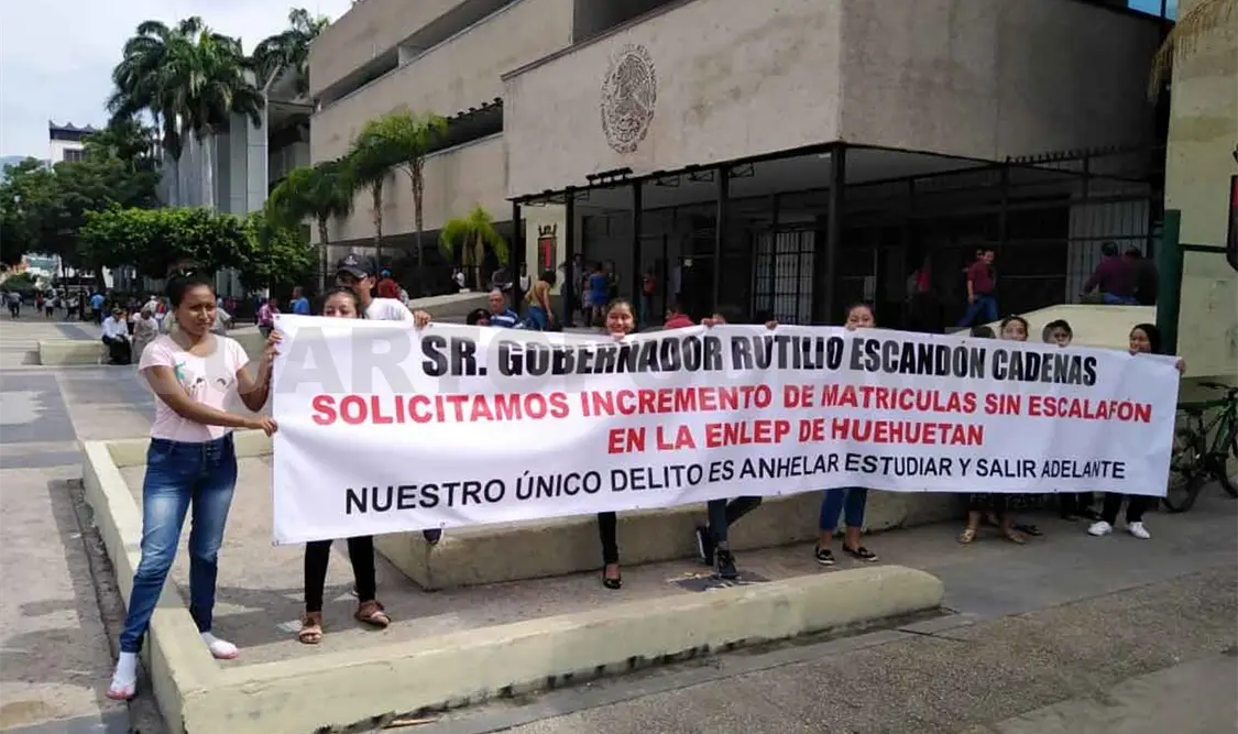 Exigen ampliación de matrículas en normales