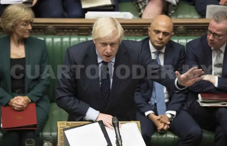 Reino Unido llega a pacto por Brexit