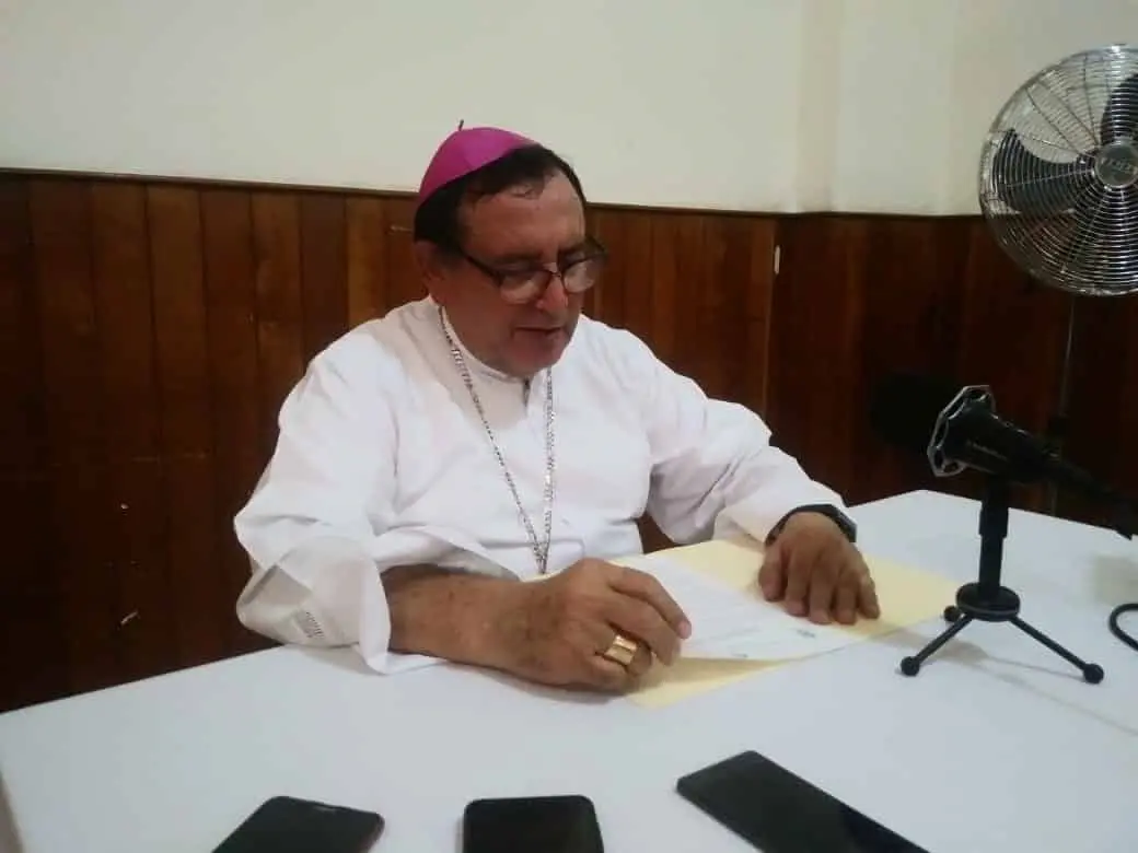 El arzobispo de Tuxtla, Fabio Martínez Castilla, llamó a sumar esfuerzos por el bien de la sociedad. Rodolfo Flores / CP