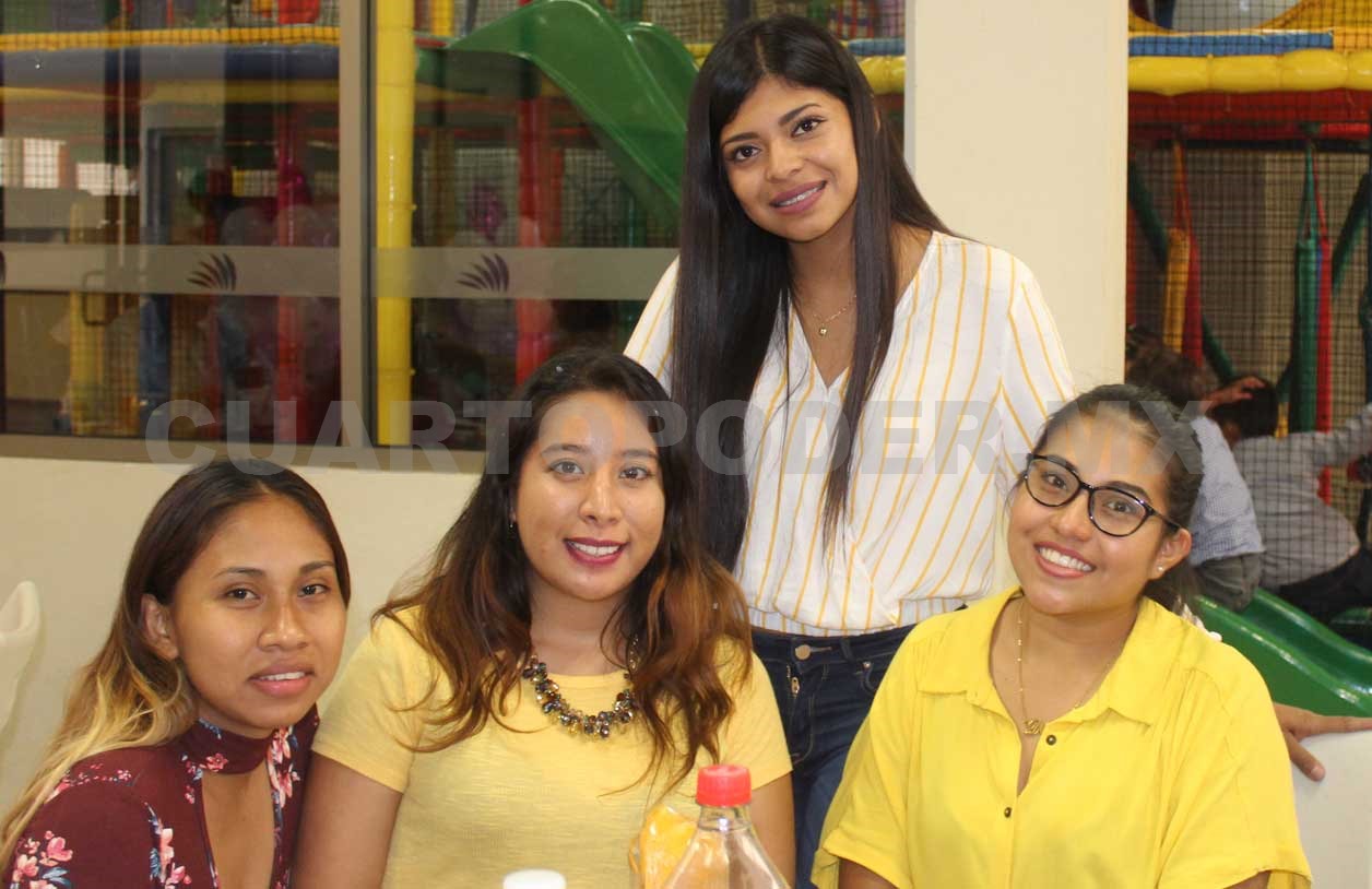 Muchas felicidades, Ximena