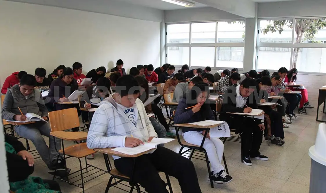 Llaman a entregar recursos a la educación superior