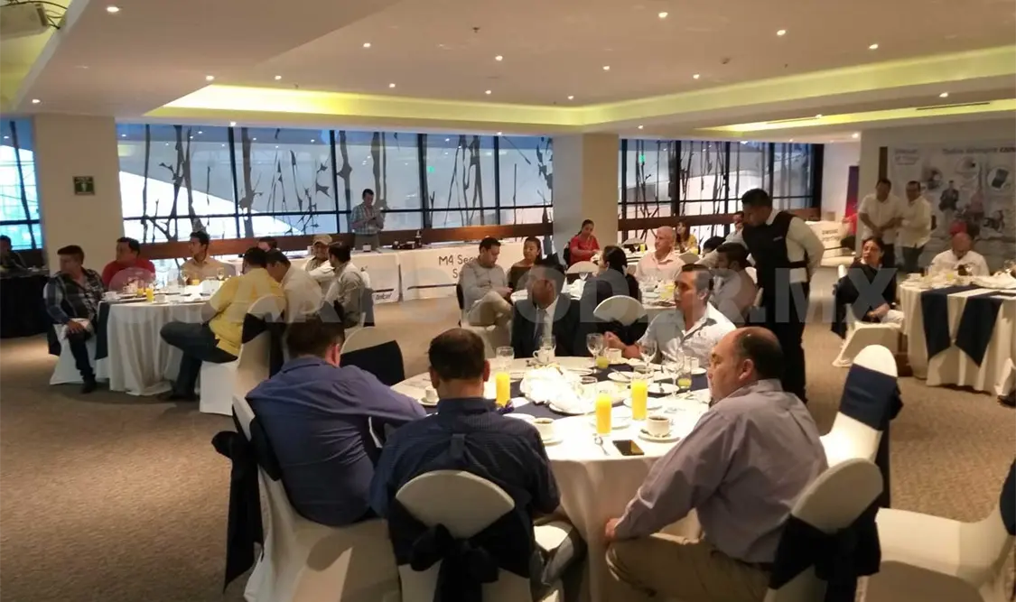 Conocen empresarios novedades tecnológicas