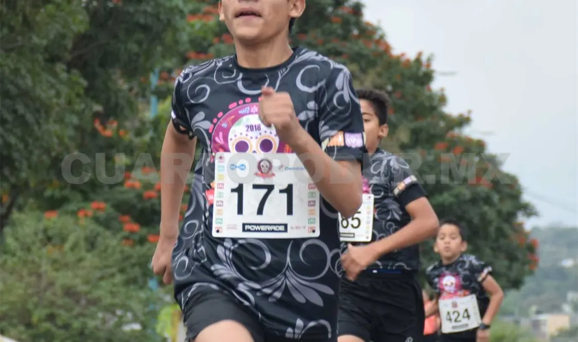 A pedir dulces con los tenis bien puestos