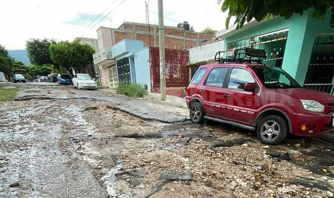Piden atención para calles de San Pedro y San Cayetano