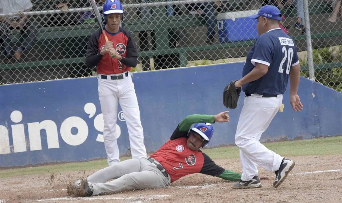 Intensos juegos se vivirán este fin de semana en el campo sintético. En una de las series podría conocerse a un campeón. Guillermo Ramos/CP