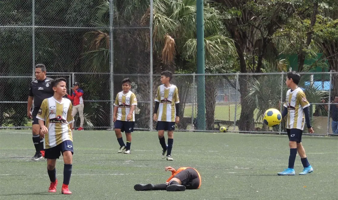 Arsenal se llevó tres puntos en un juego que fue de ida y vuelta, con lo que suma su segundo triunfo consecutivo en el torneo. Cortesía