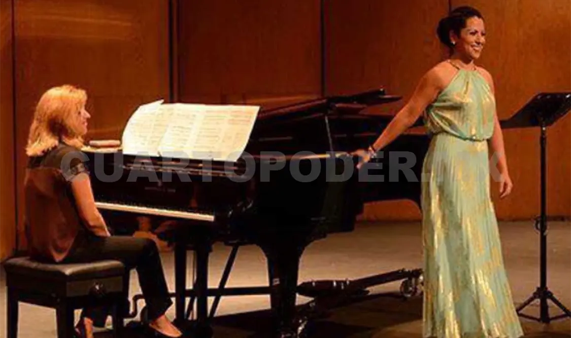 María Katzarava durante un recital en el Festival Internacional Cervantino. Cortesía