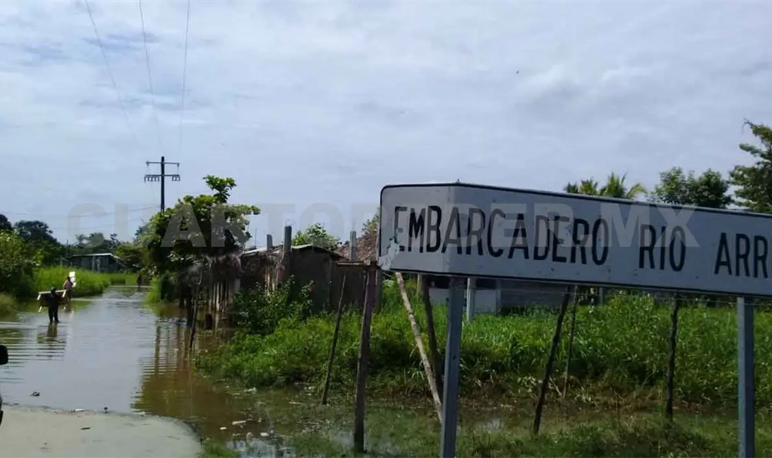 Lluvias dejan un desaparecido y daños a ganado