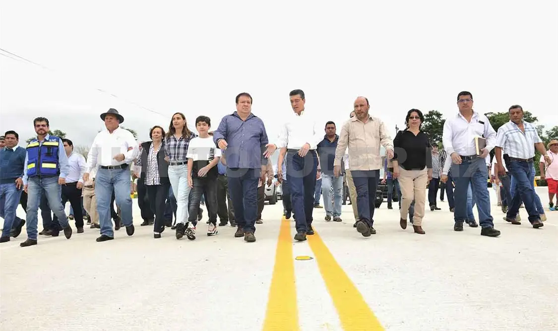 Entrega mandatario obras carreteras