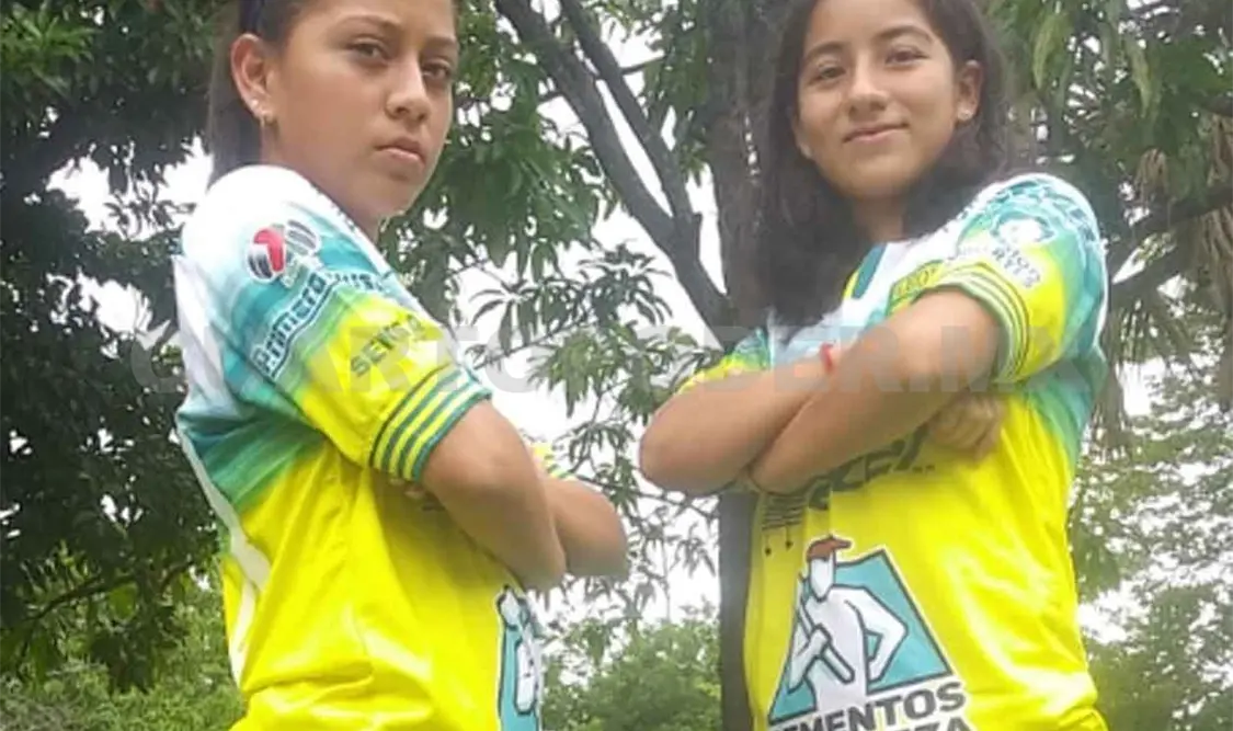 Buscan lugar en el futbol profesional