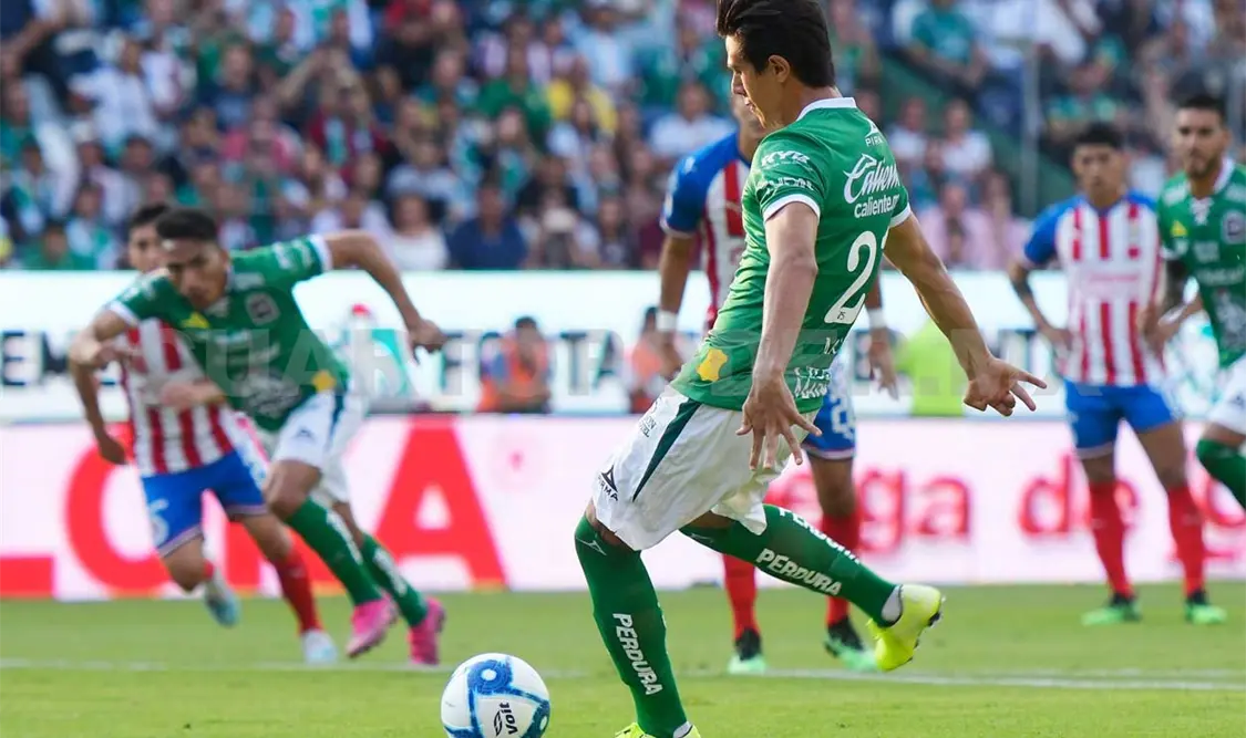 ¿Ofrenda o resurrección en el estadio Azteca?