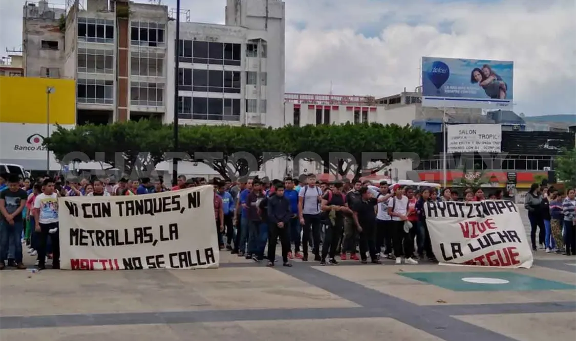 Normalistas foráneos arriban al estado