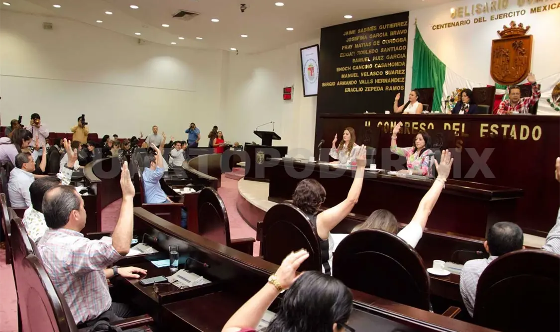 Ratifican a Toledo Blas como alcalde de Arriaga