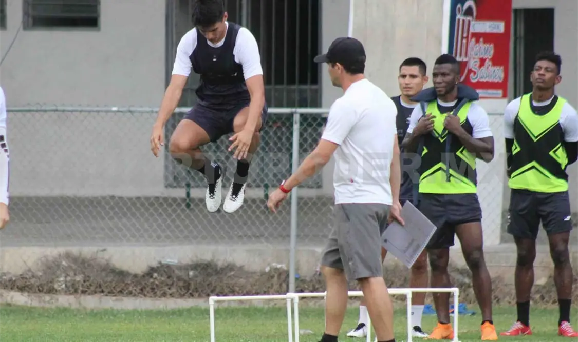 Chiapanecos tuvieron su debut