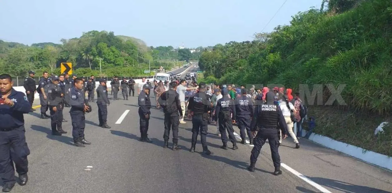 Ante el constante avance de las caravanas, las estaciones se han visto rebasadas en su capacidad. Cortesía