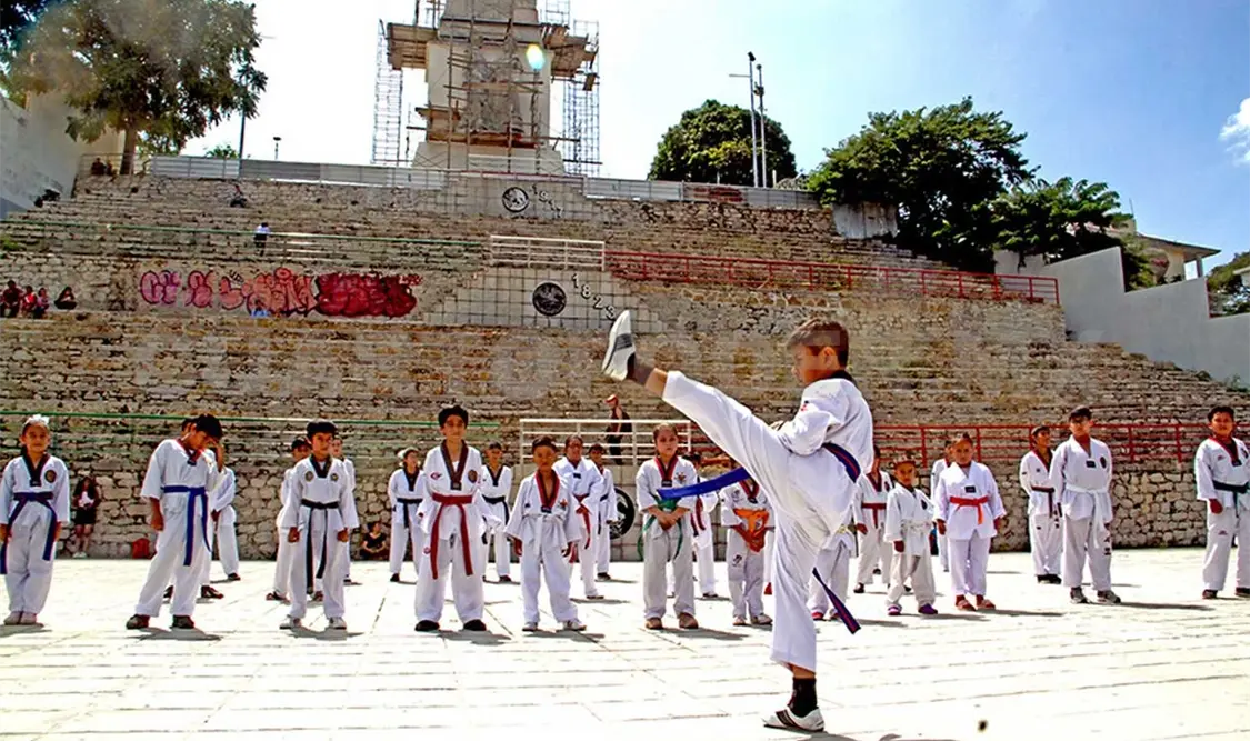 ACHTKD se suma a los festejos nacionales