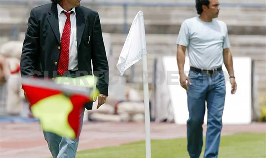 Hugo Sánchez se burla de La Volpe