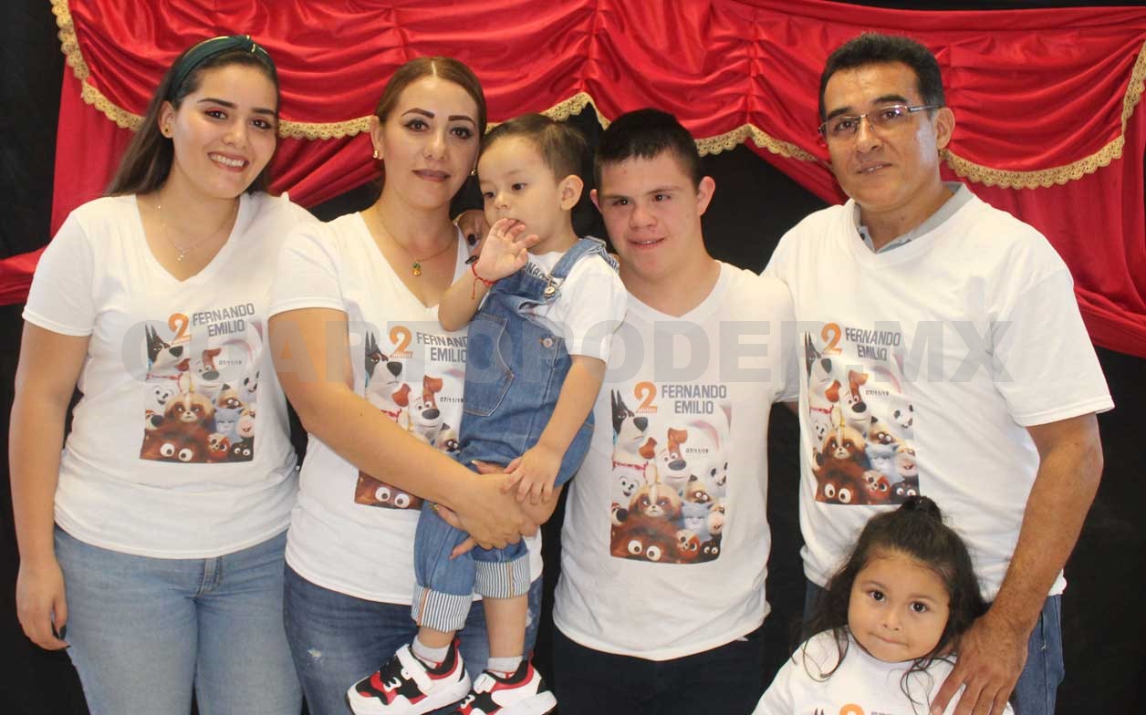 Muchas felicidades, Fernando