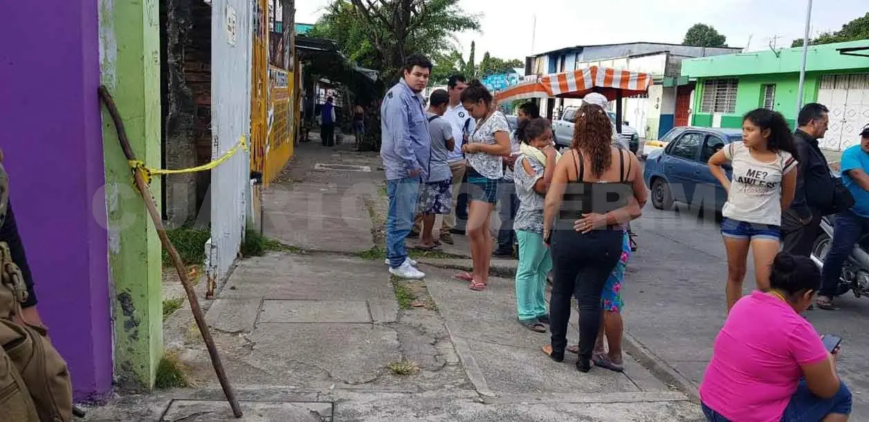 Asesinan a machetazos a hombre durante riña
