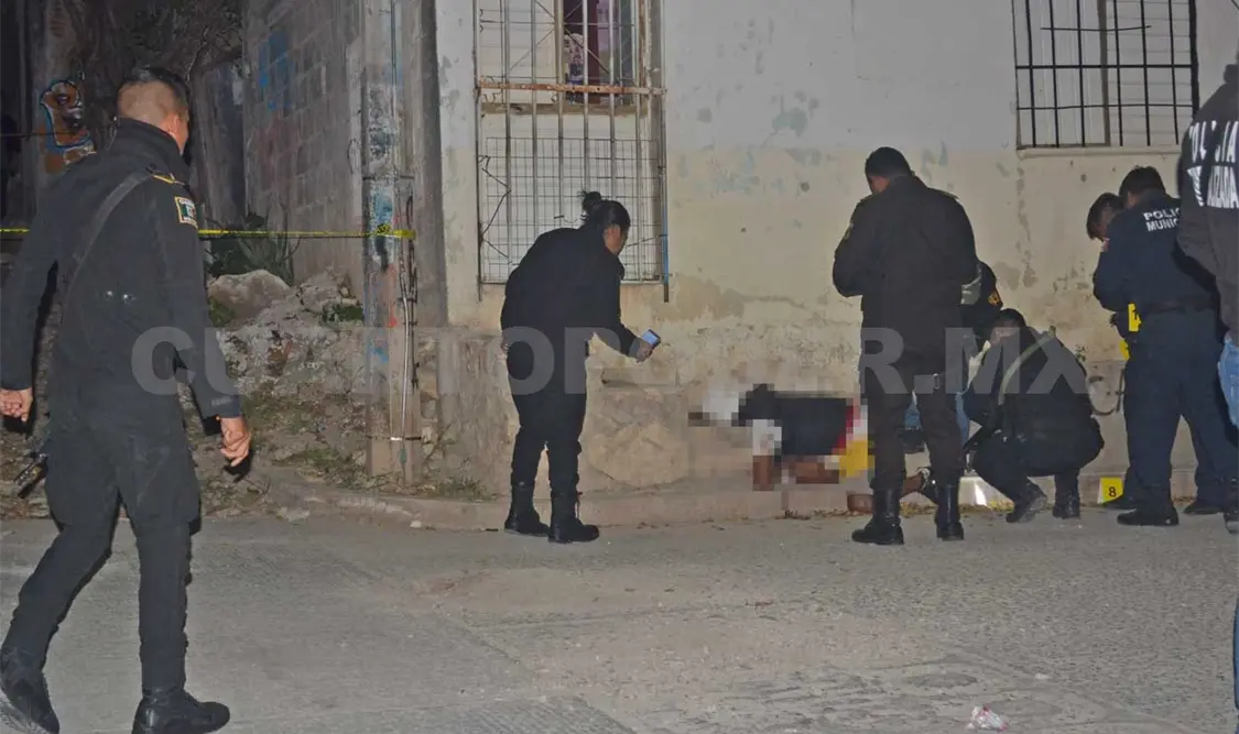 Matan a balazos a jovencito a pocos metros de su casa