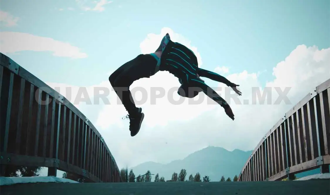Saltos y acrobacias monumentales