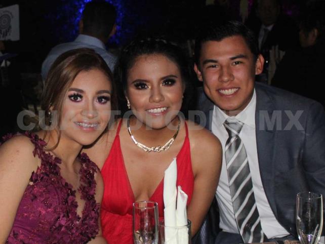 Velada llena de amor Velada llena de amor