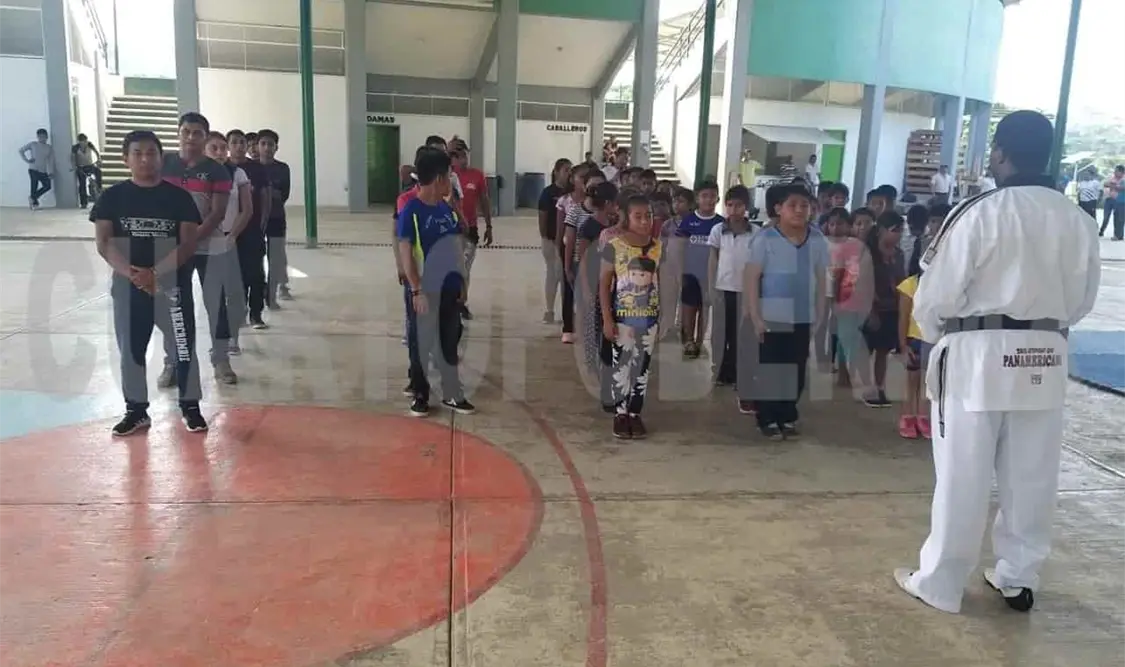 Las instalaciones de la unidad deportiva municipal fueron sede para los trabajos deportivos. Cortesía