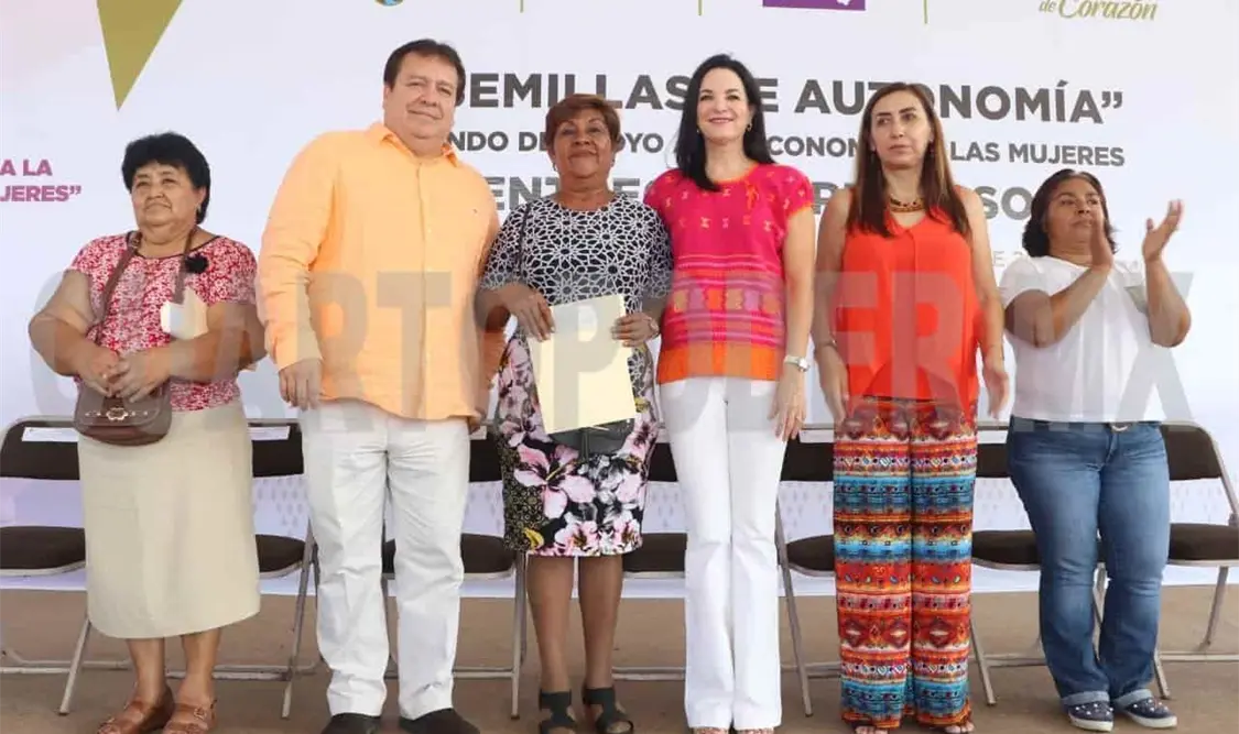 El alcalde Rosales Zuarth agradeció el arranque de este proyecto, el cual beneficiará a 1,200 mujeres trabajadoras. CP