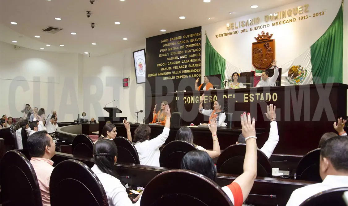 La presidenta del Congreso, Rosa Elizabeth Bonilla Hidalgo, destacó el trabajo en unidad a favor de los derechos de las mujeres. CP