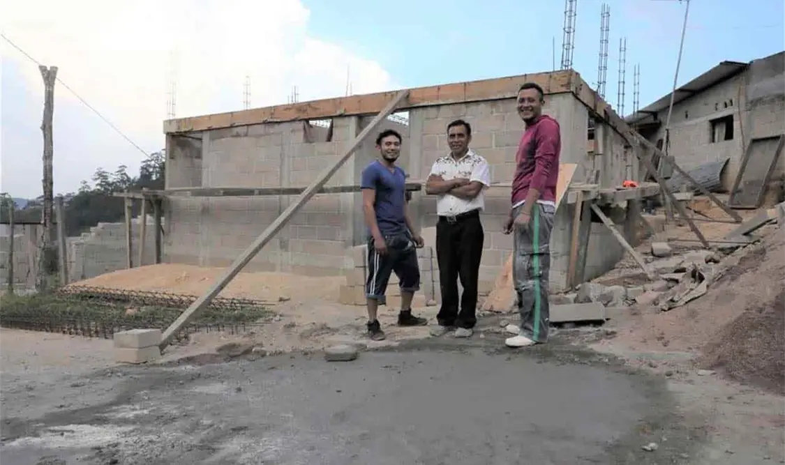 Villahermosa, comunidad que busca salir adelante tras el sismo