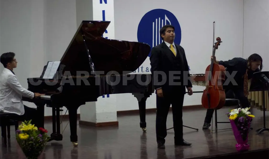 El tenor Juan Carlos Salazar cambia de nivel