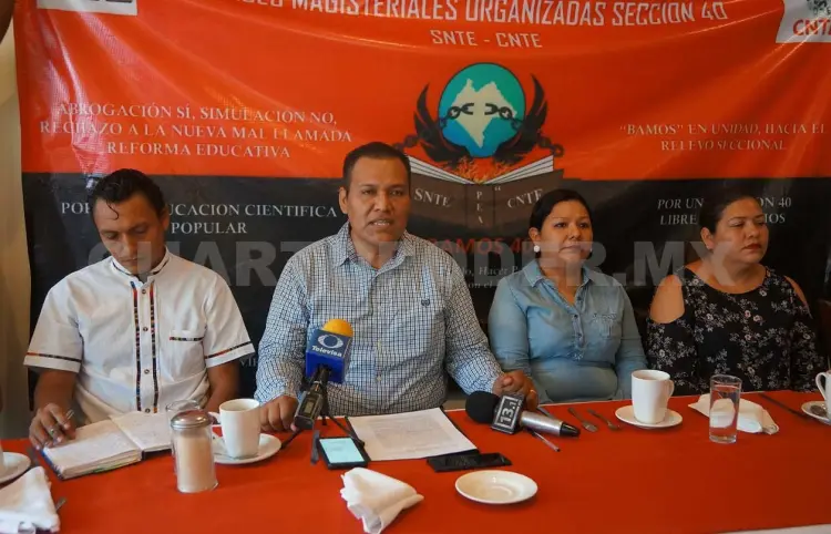 Piden elecciones para relevo en la Sección 40