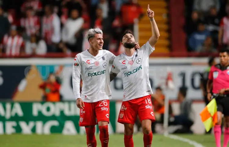 Necaxa golea al Querétaro en cuartos de final