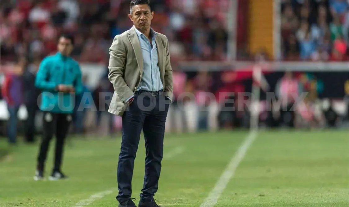 Ambriz no trasciende con sus equipos en Liguilla