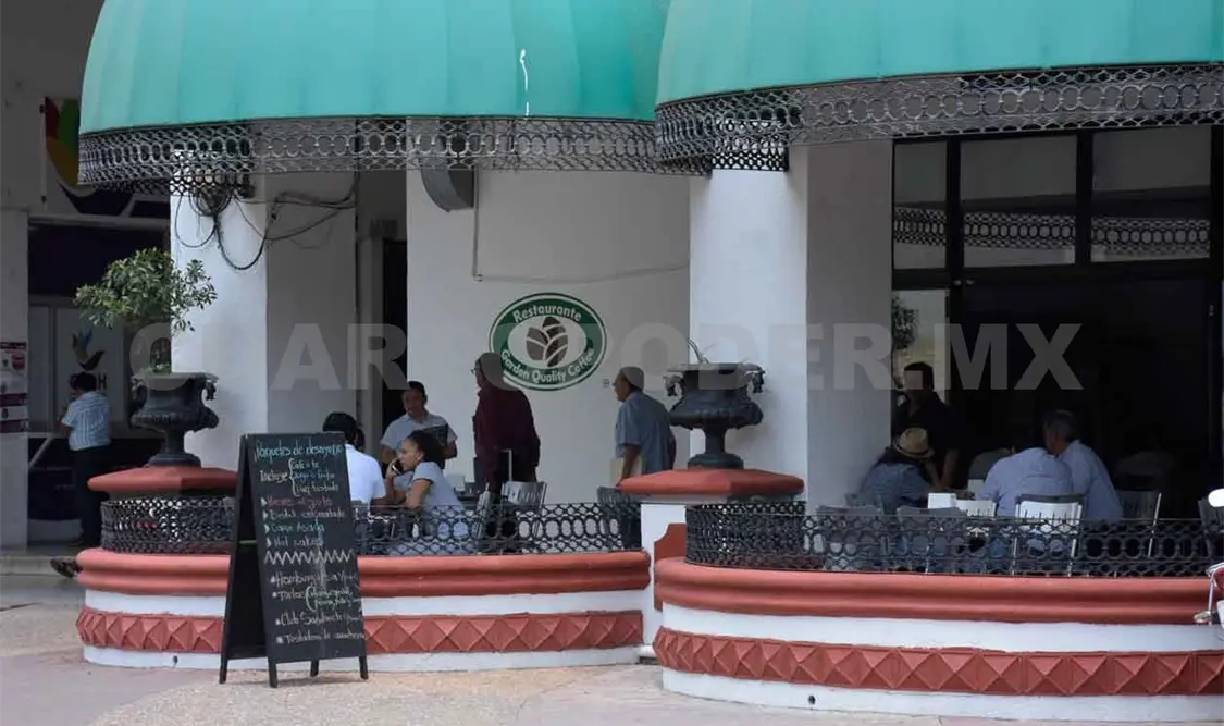 Registra ligero aumento en el empleo formal