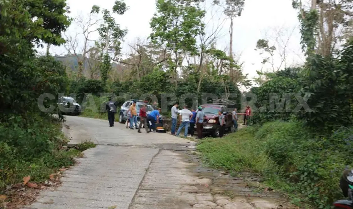 Encuentran a hombre muerto en un cafetal