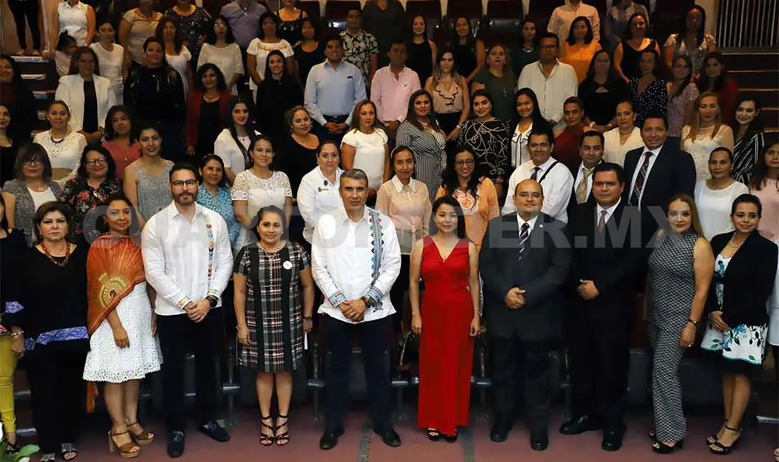 Reconocen trabajo de la Red de Voluntariado