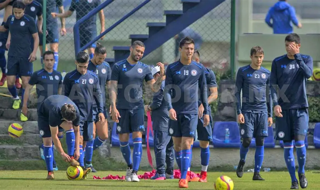 El Cruz Azul se encierra en pretemporada