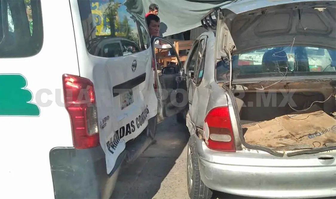 Conducía ebrio y provoca carambola