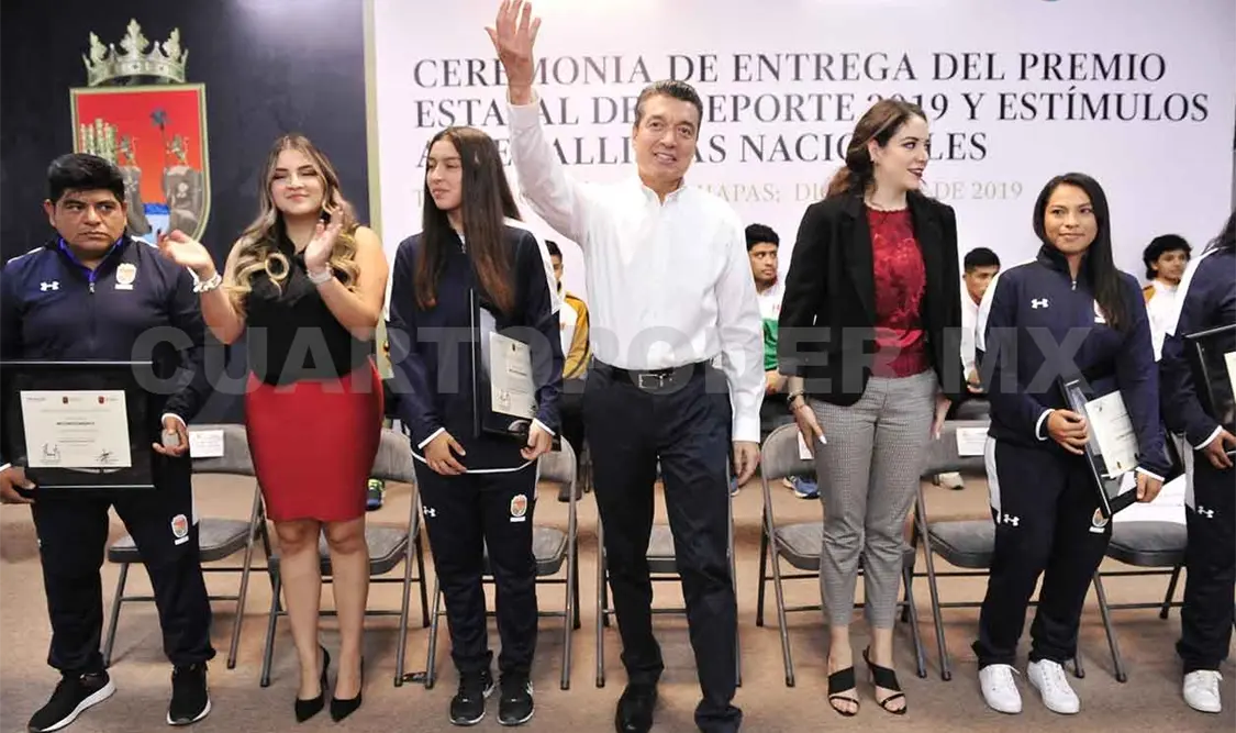 Entrega gobernador Premio Estatal del Deporte 2019