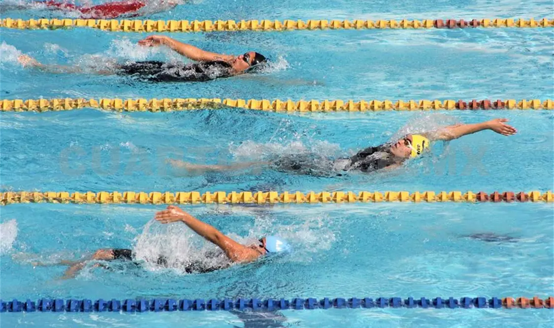 Los mejores nadadores del país, en competencias en alberca de 25 y 50 metros. Cortesía