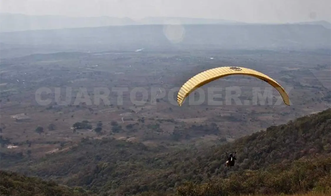 Pilotos con sus parapentes volarán los cielos de Chiapas