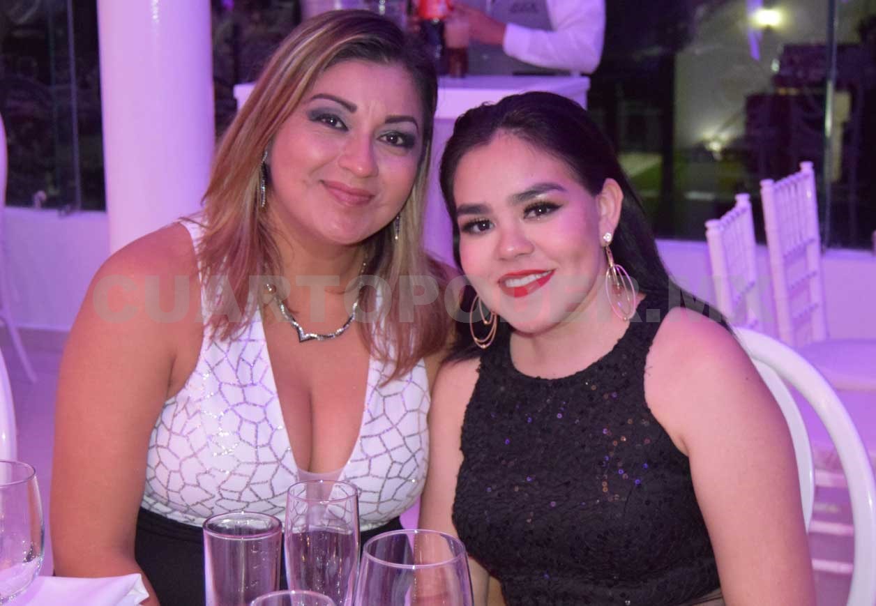 Noche de brindis