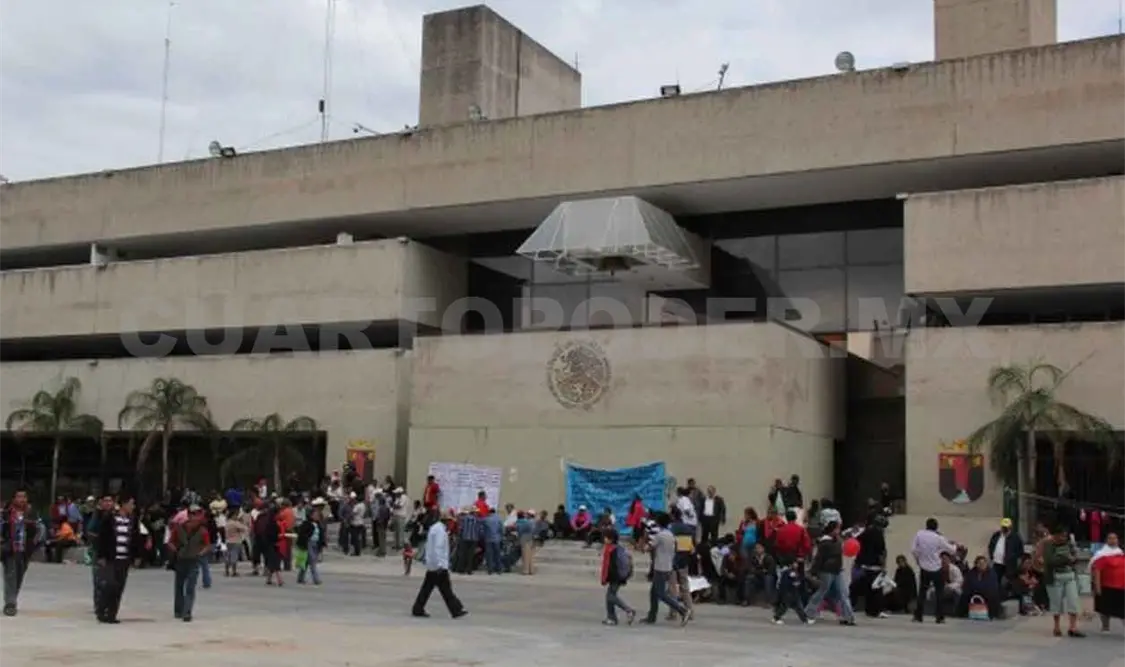 Chiapas con más gastos administrativos
