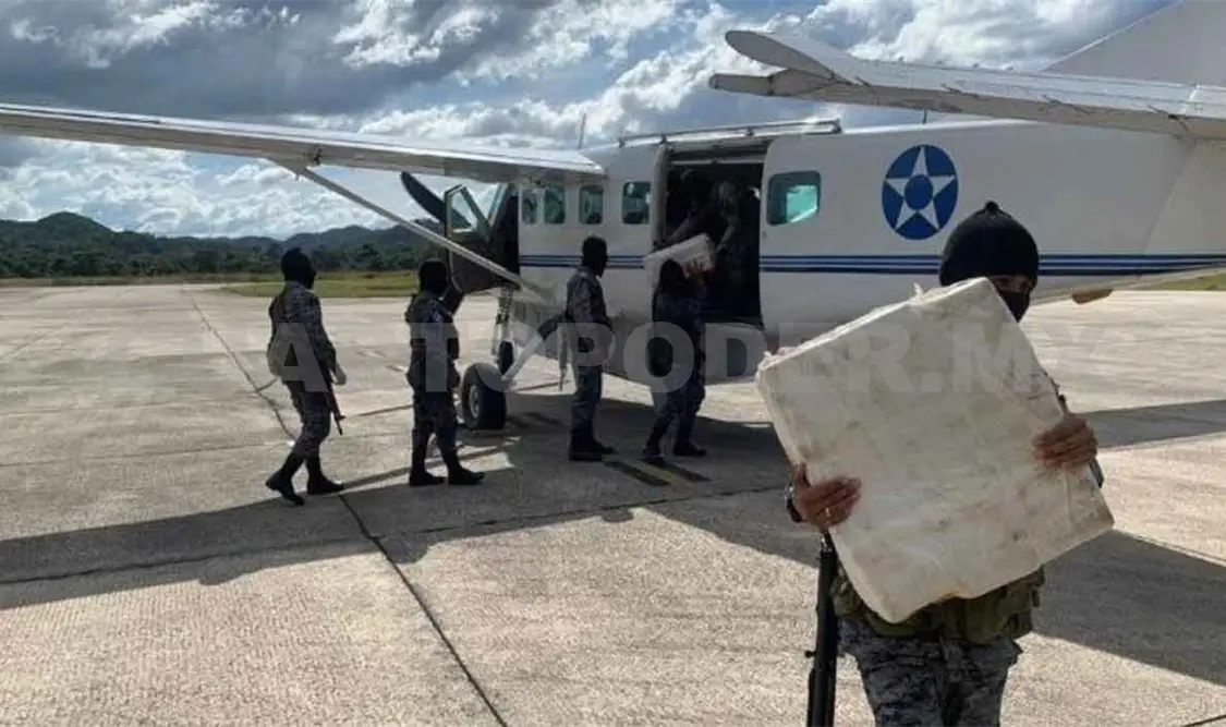 Capturan a funcionario por posesión de cocaína