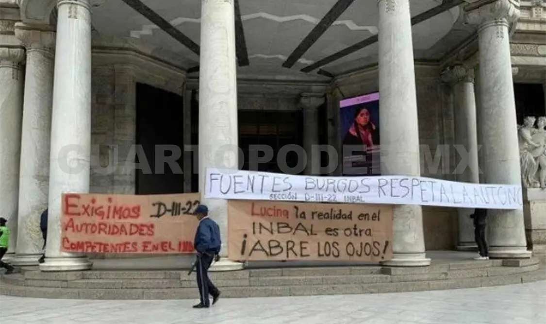 Trabajadores del Inbal protestan en Bellas Artes