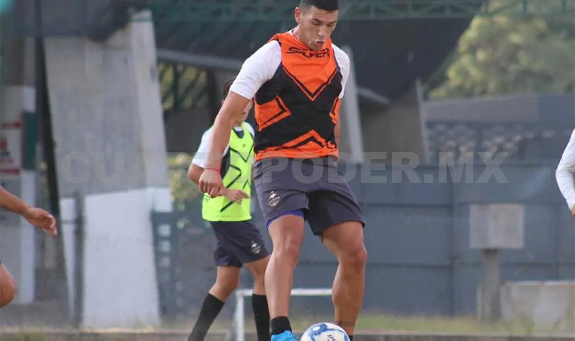 En su anterior participación con Cafetaleros, jugó nueve partidos de Liga y cuatro de Copa, sin poder marcar. Cortesía