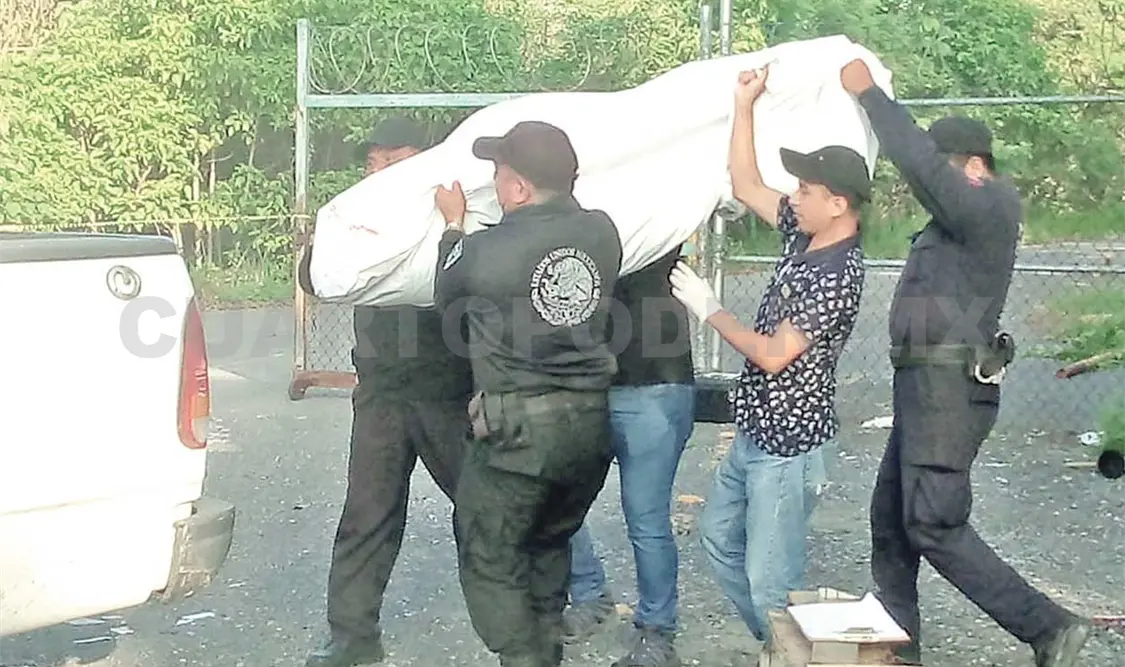 Todo indica que fue por accidente que accionó su arma y le destrozó el rostro, lo que le provocó su deceso al instante. Genaro Sánchez / CP
