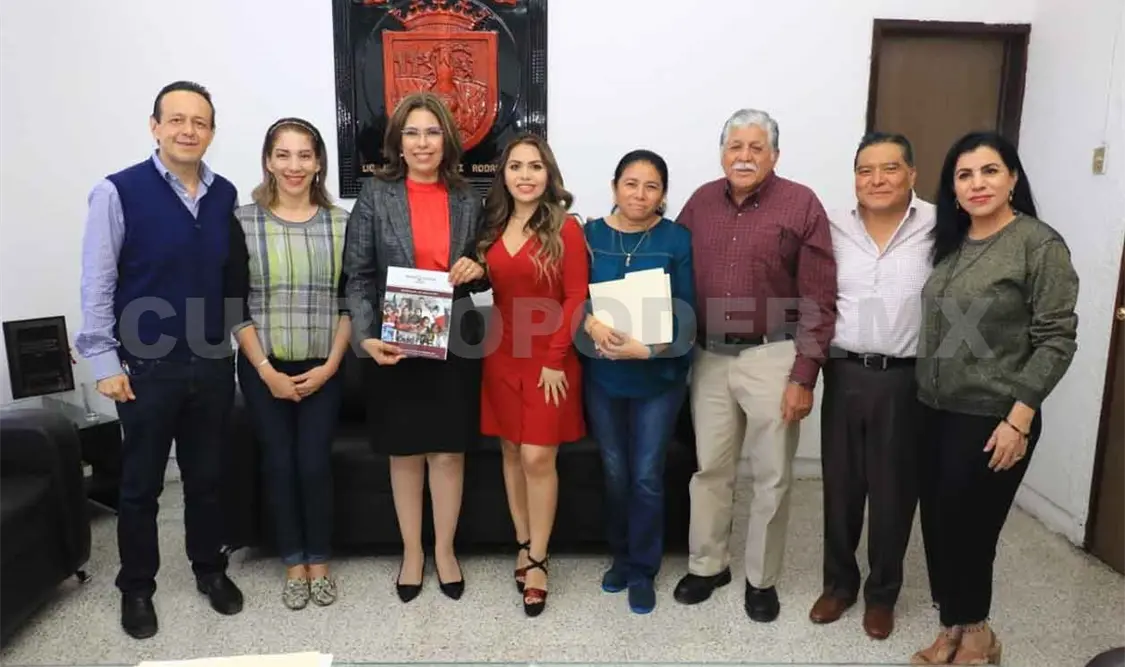 Dos mil docentes fueron reincorporados en 2019