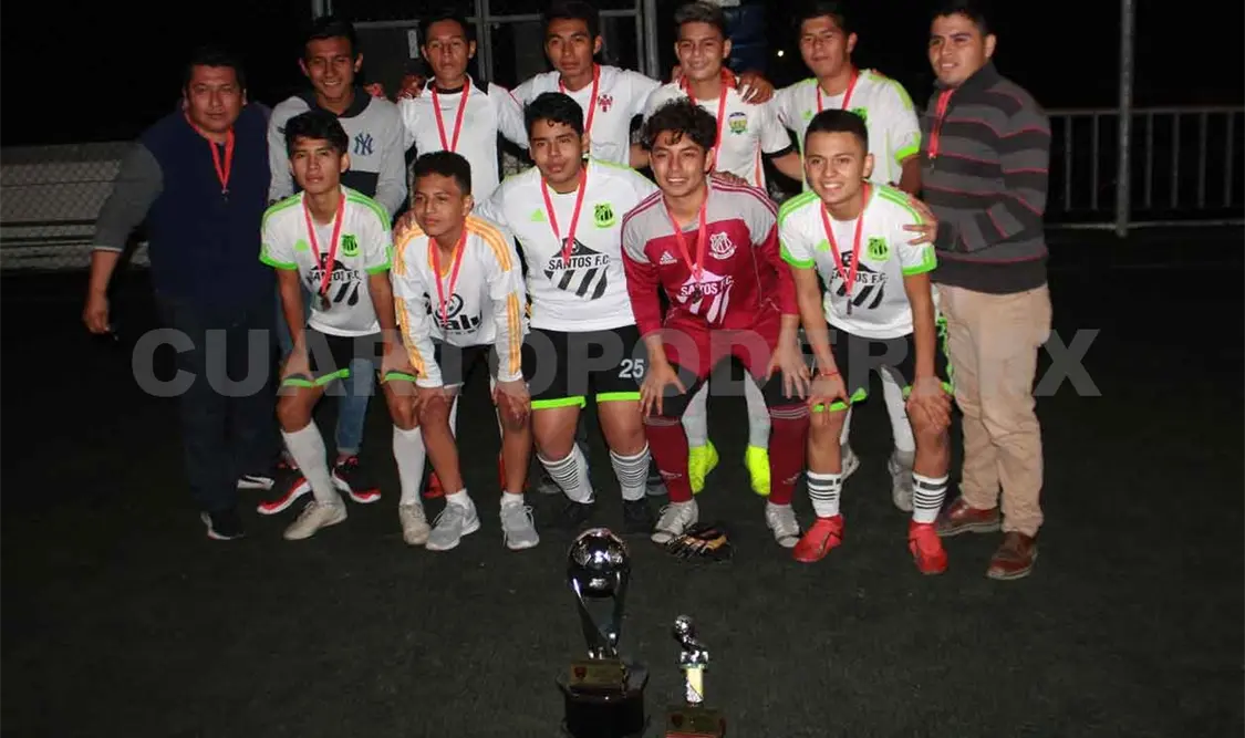 Santos FC alza el título en la Sub 15